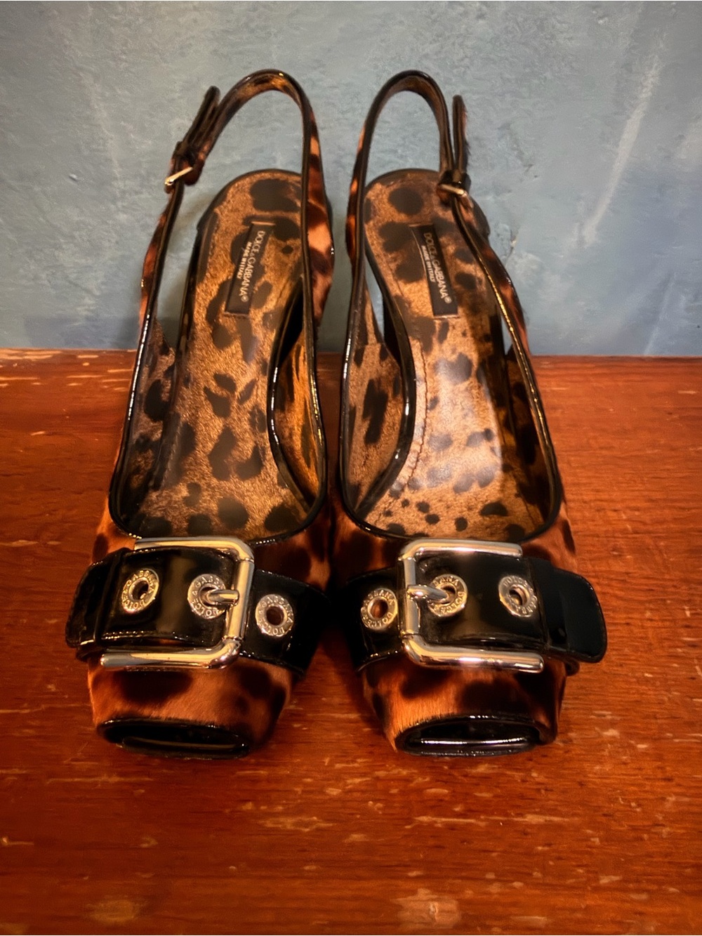 Dolce & Gabbana Leopard Print Slingback Heels with Black Patent Buckles